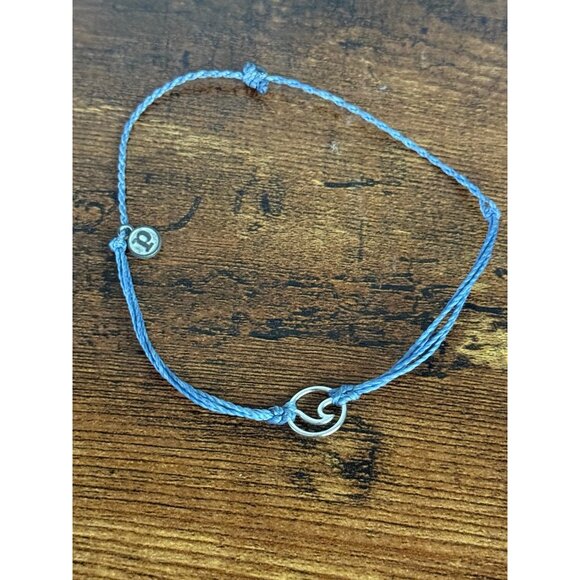 Pura Vida Blue Strand Wave Bracelet - Picture 3 of 3